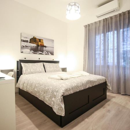 Chilometrozero Luxury Apartment Наполи Екстериор снимка