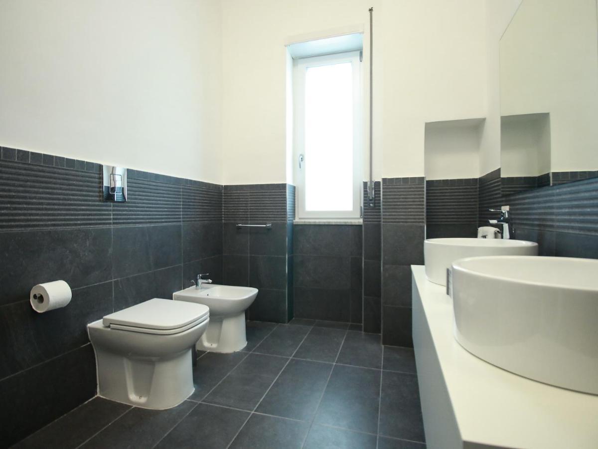 Chilometrozero Luxury Apartment Наполи Екстериор снимка