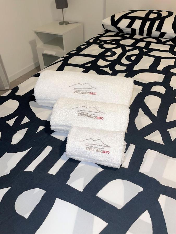 Chilometrozero Luxury Apartment Наполи Екстериор снимка