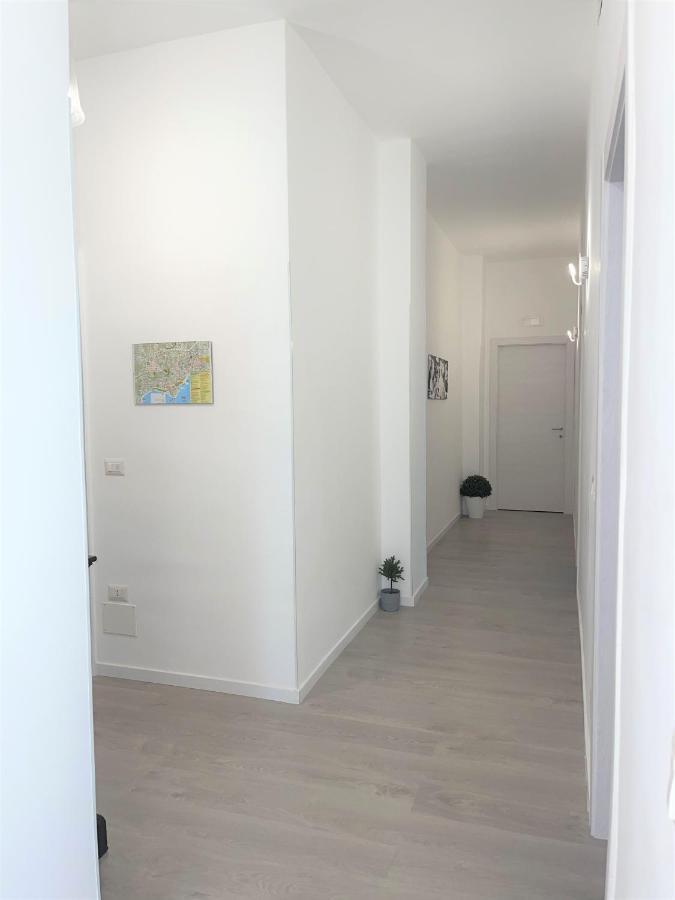Chilometrozero Luxury Apartment Наполи Екстериор снимка