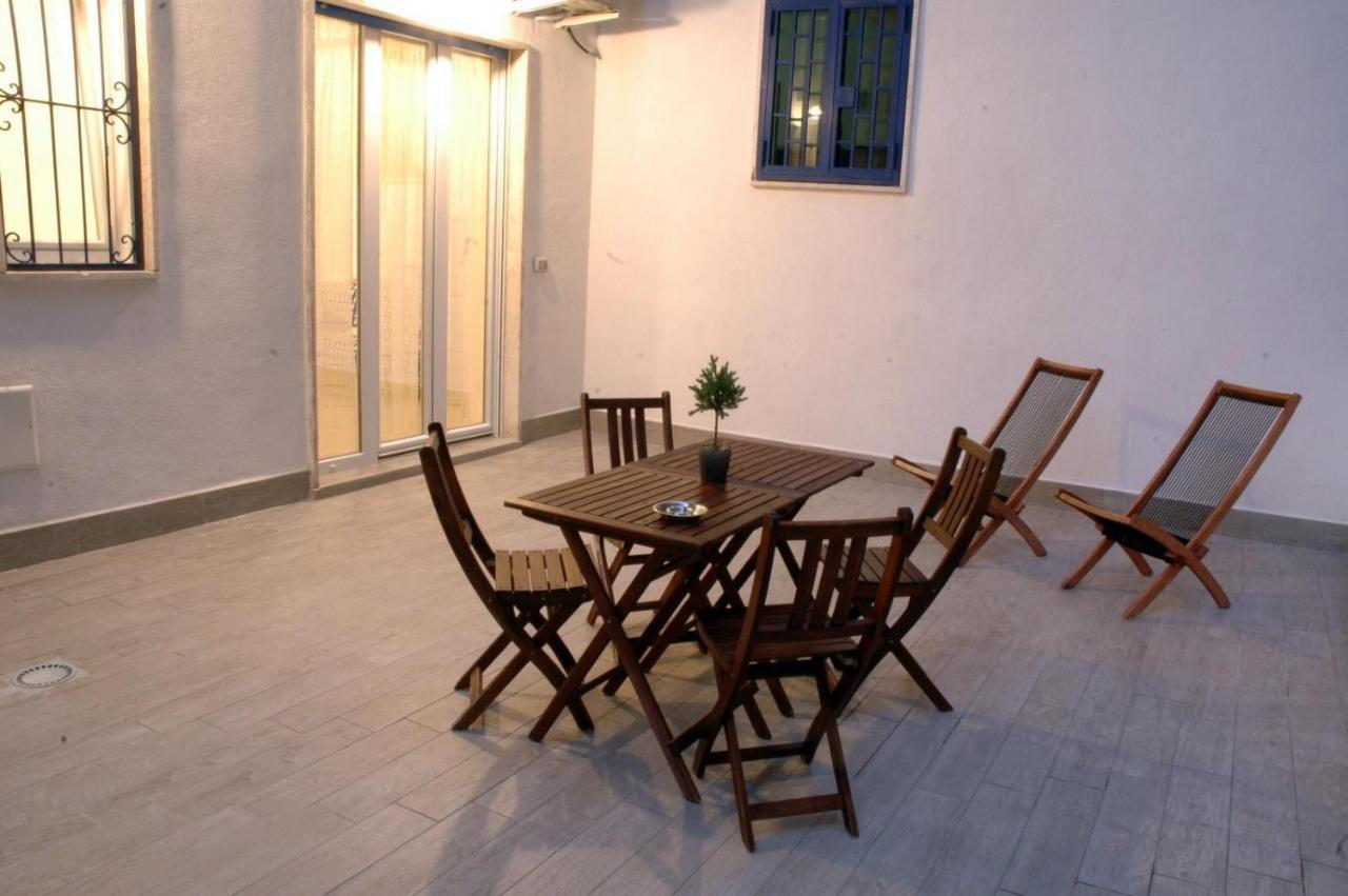 Chilometrozero Luxury Apartment Наполи Екстериор снимка